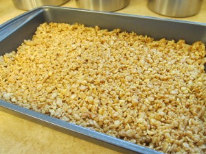 caramel rice krispie bars