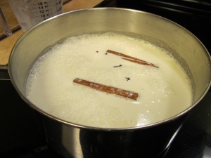 homemade cinnamon spice ice cream